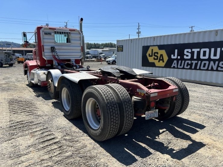 1997-peterbilt-567-image-6