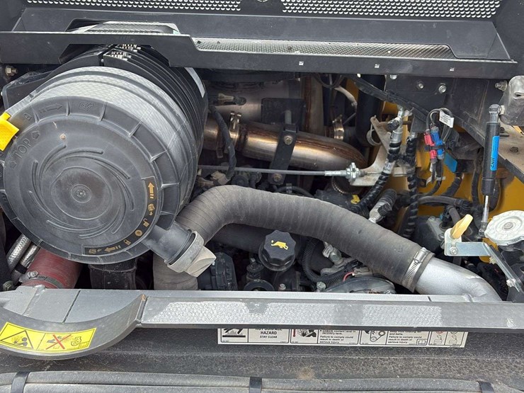 2022-new-holland-c362-image-29