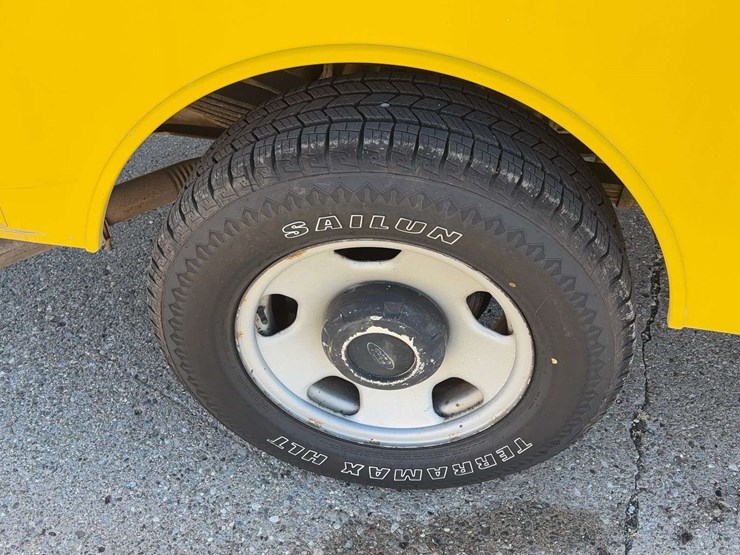 2005-ford-f350-image-11