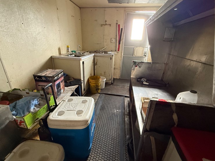 1992-cargo-wells-image-49