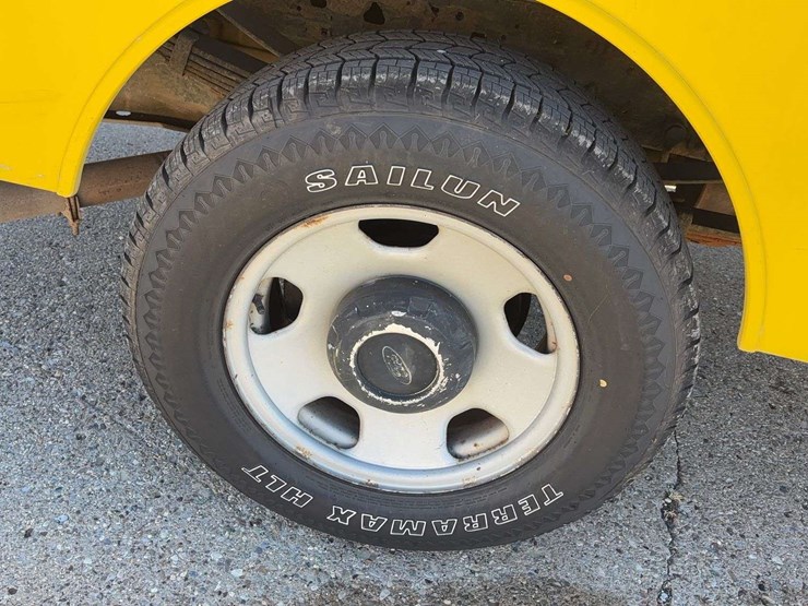 2005-ford-f350-image-12