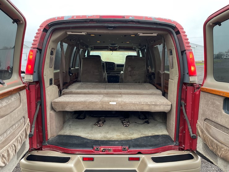 1999-chevy-3500-image-22