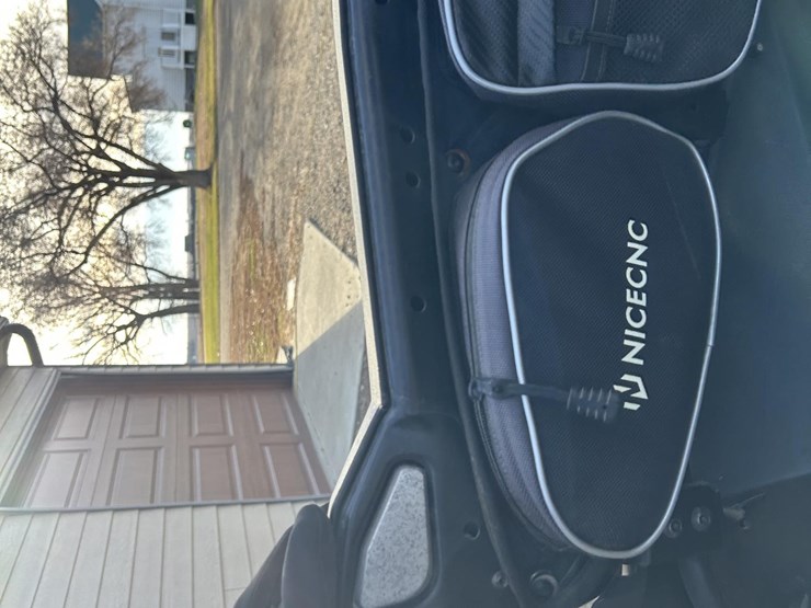 2022-polaris-rzr-1000-image-22