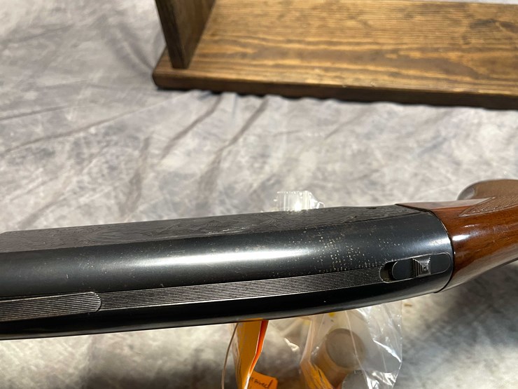 #2335-•-browning-bps-12-ga.-pump-action-shotgun,-sn:-21651ny152-image-21