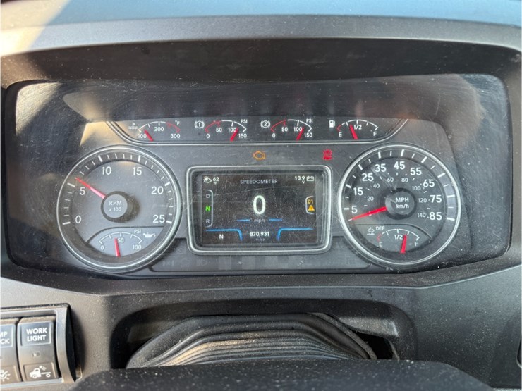 2019-international-lt-image-18