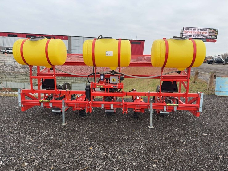 2021-checchi-&-magli-wolf-pro-image-2