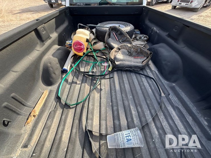 2010-chevrolet-silverado-2500hd-image-31