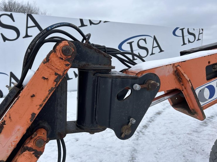 jlg-e300ajp-image-16