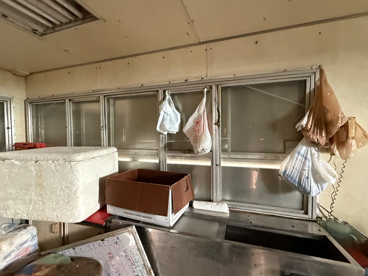 1992-cargo-wells-image-45