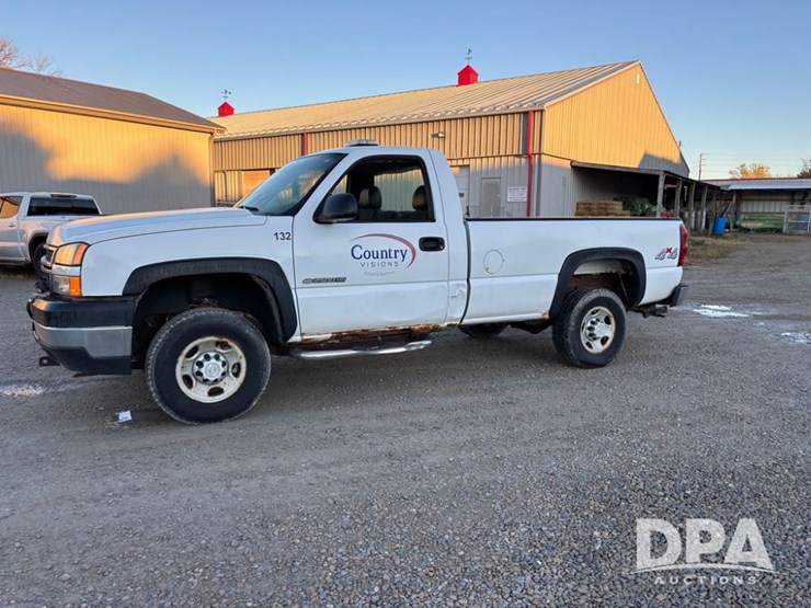 2006-chevrolet-2500hd-image-21