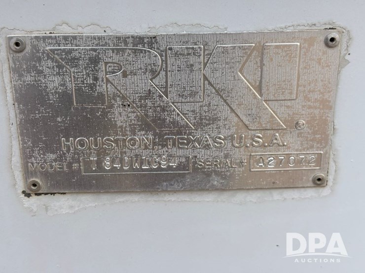 2011-ford-f550-image-41