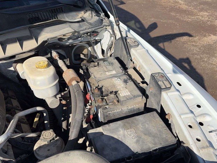 2016-dodge-2500-image-18