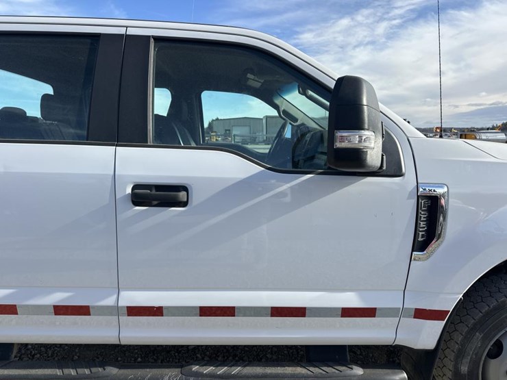 2017-ford-f250-image-17