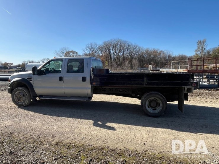 ford-f550-xl-image-13