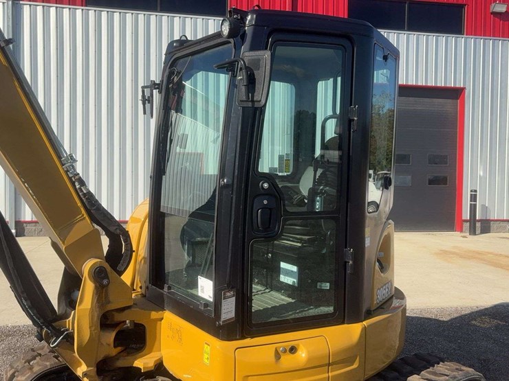 2021-caterpillar-305e2-cr-image-32