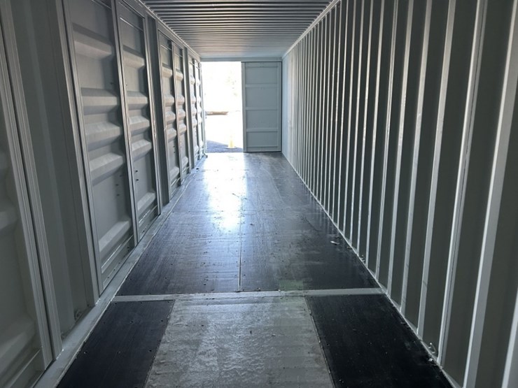 2025-40'-high-cube-shipping-container-image-9