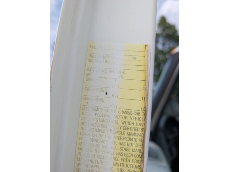 2005-international-durastar-4300-image-33