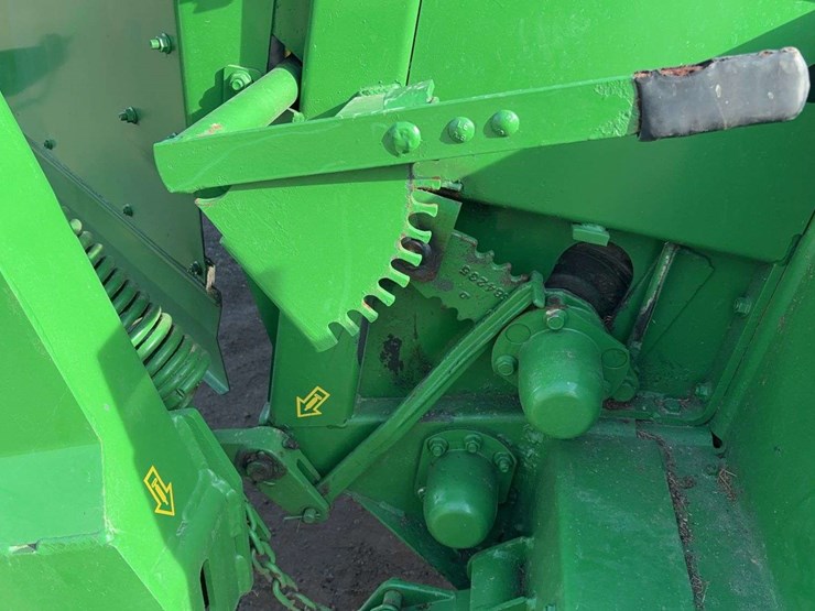 john-deere-945-image-16