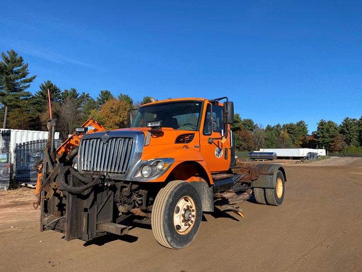 #209-•-2008-international-plow-truck-(has-wi-title)(mosinee,-wi)-image-1