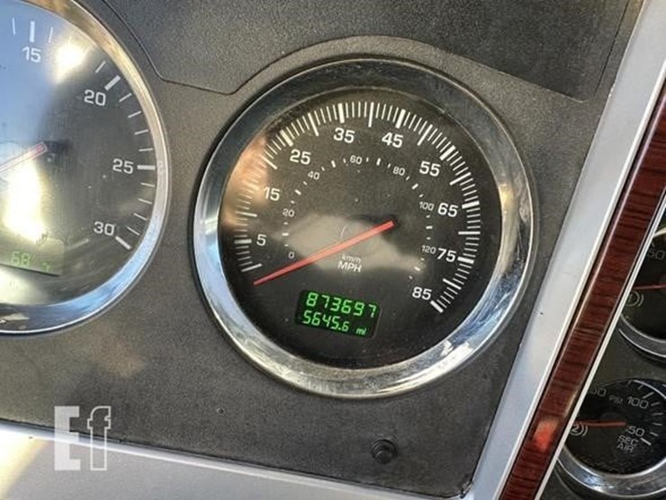 2006-kenworth-t600-image-12