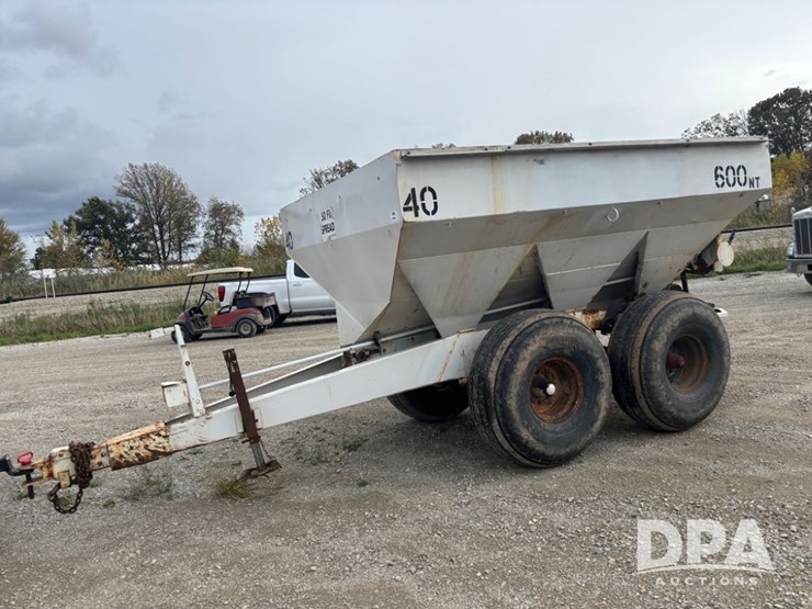 dry-spreader-buggy-(dr12582-unit-40)-image-3