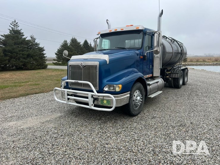 2006-international-9400-eagle-image-18