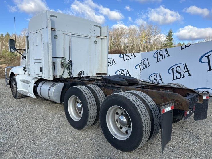 2013-kenworth-t660-image-3