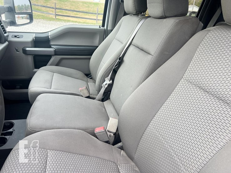 ford-f250-xlt-image-35