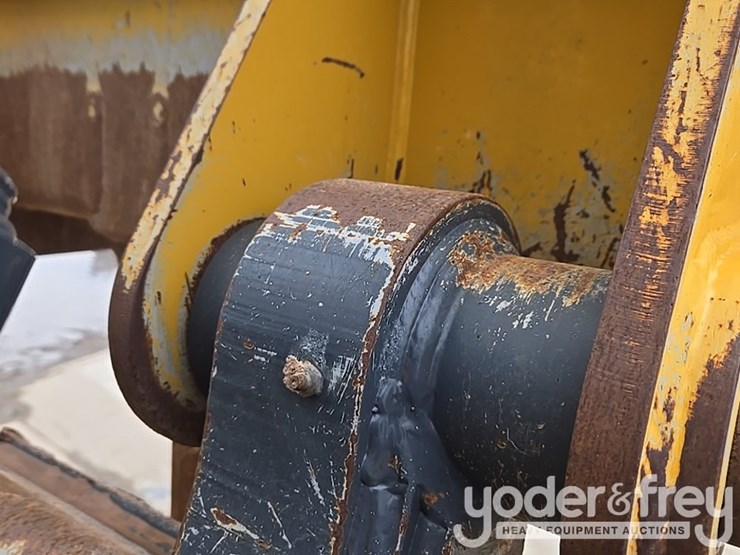 2019-deere-850l-lgp-image-53