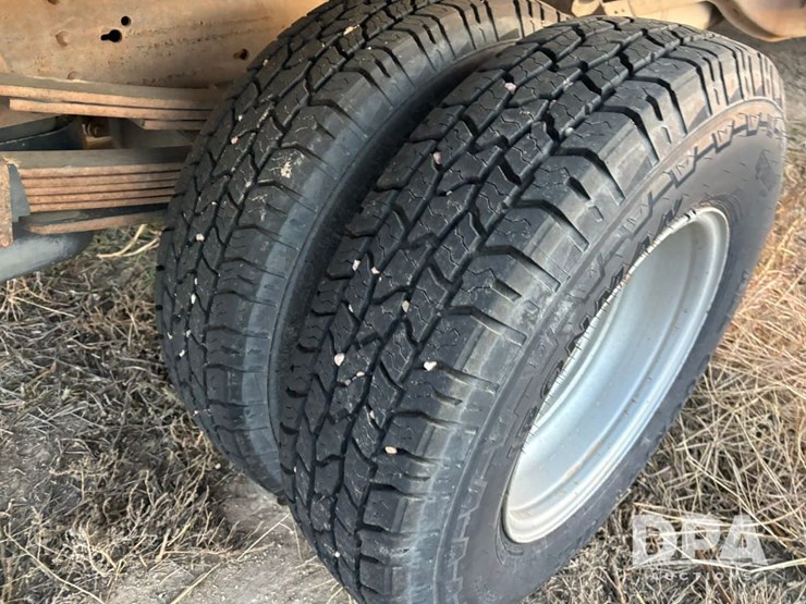 2009-chevrolet-3500hd-image-33