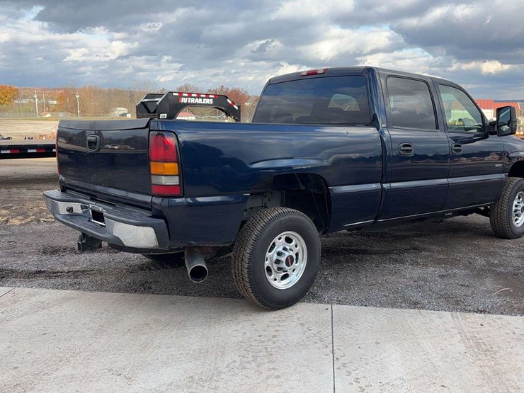 2006-gmc-2500-image-3