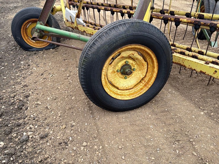 john-deere-side-delivery-rake-image-11