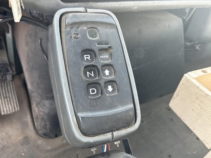 international-4000-image-102