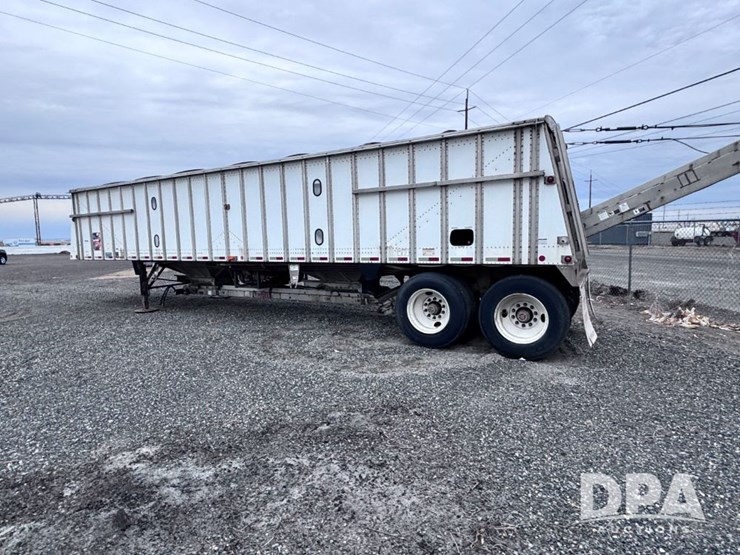 2013-merritt-hopper-image-15