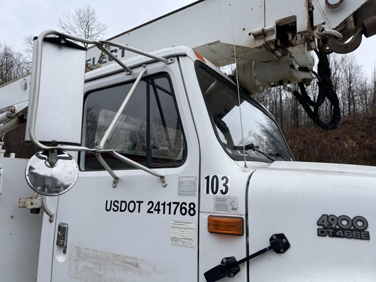 2001-international-4900-image-17