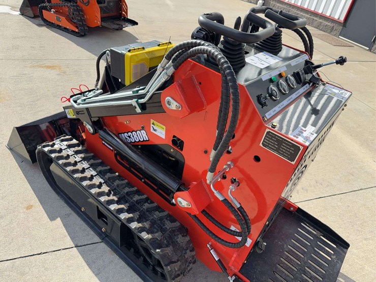 2025-mms-ms380r-stand-on-skid-loader-image-11