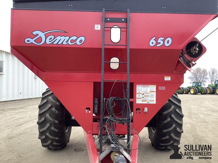 2010-demco-650-image-17