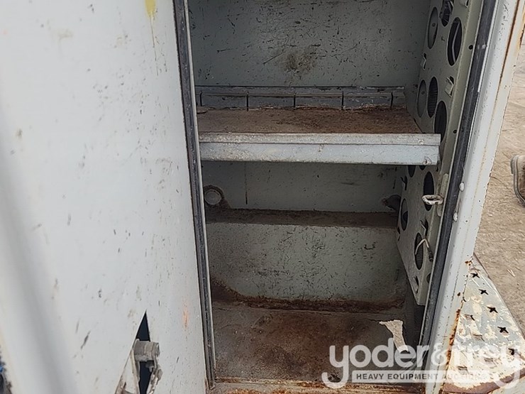 2000-chevrolet-2500-image-24