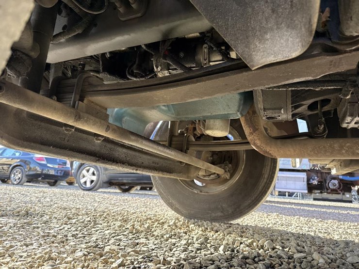 2005-international-durastar-4300-image-41