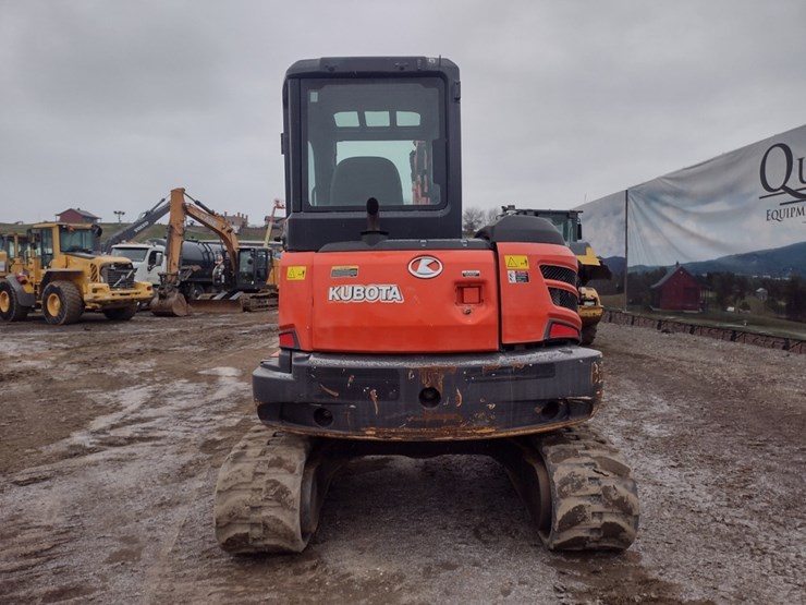 kubota-kx057-image-4