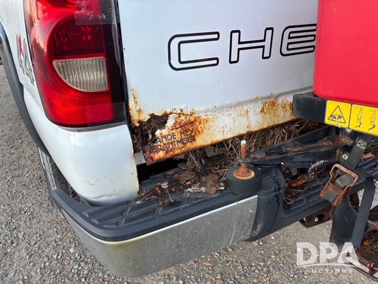 2006-chevrolet-2500hd-image-34