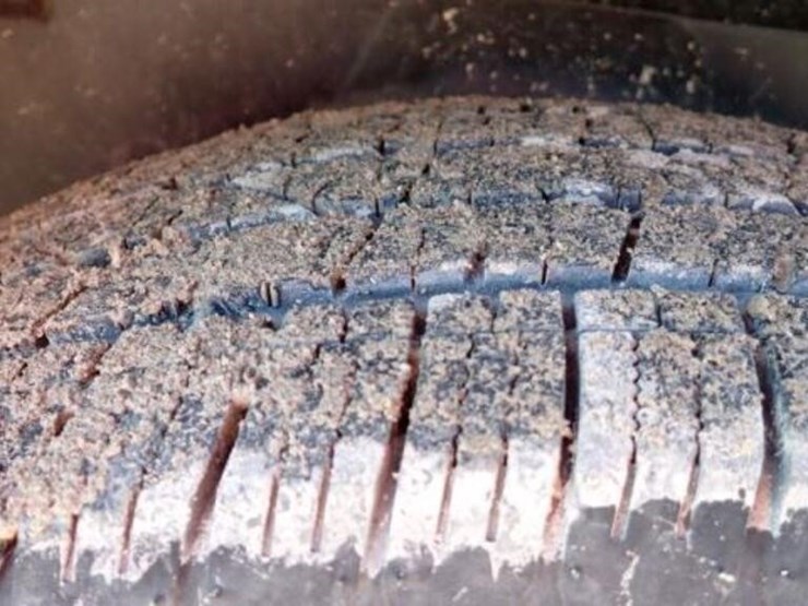 ram-1500-slt-image-66