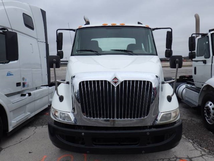 2014-international-transtar-8600-image-2