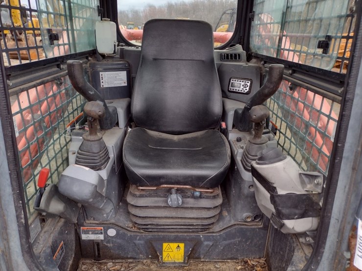 kubota-svl75-2-image-11