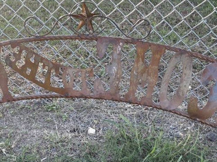 #66-•-metal-art--welcome-to-the-ranch-sign-image-1