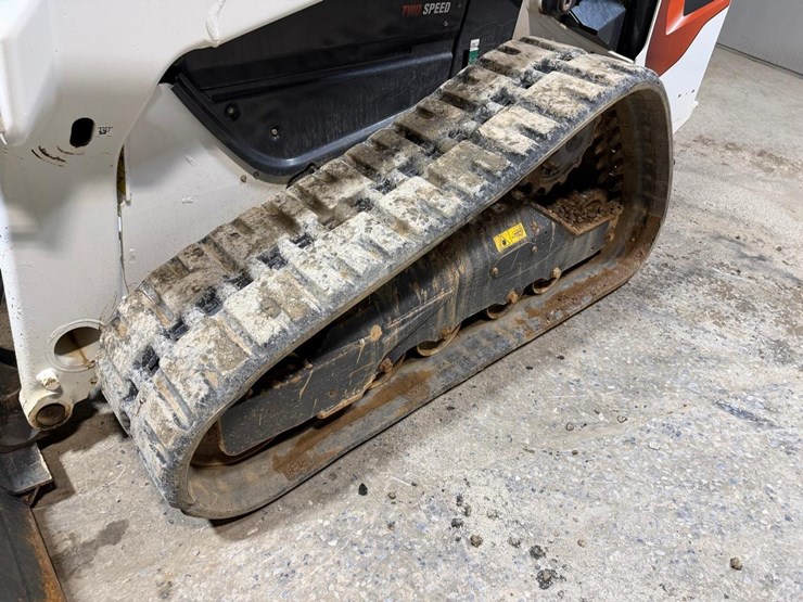 2023-bobcat-t76-image-12
