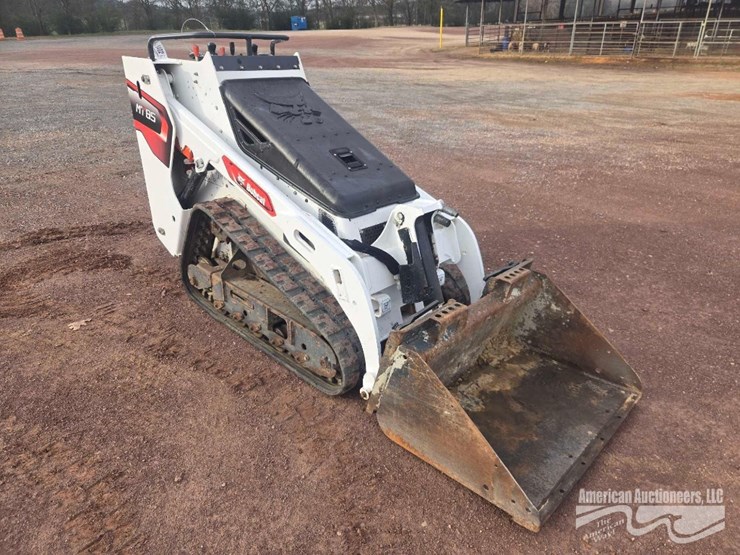 2018-bobcat-mini-track-loader-image-3