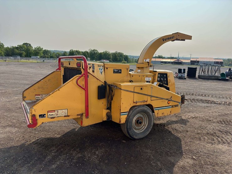 vermeer-wood-chipper-image-3