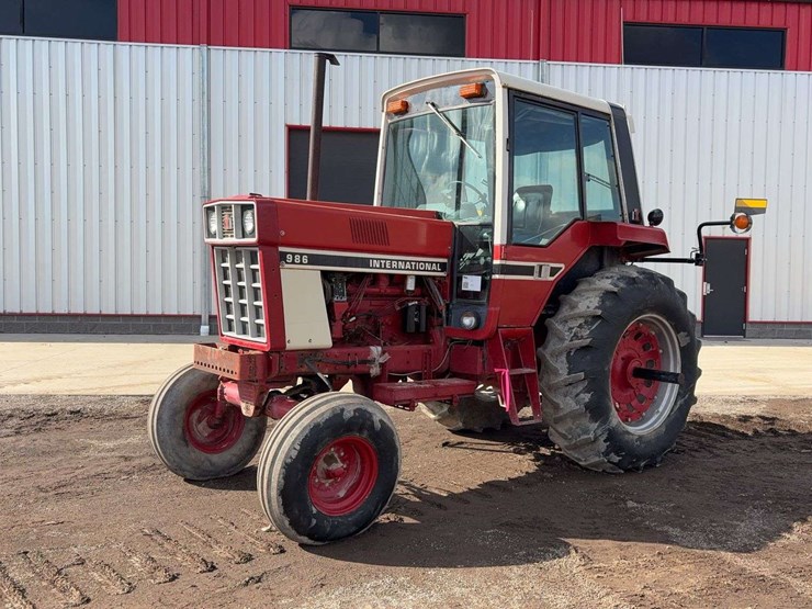 international-986-image-1