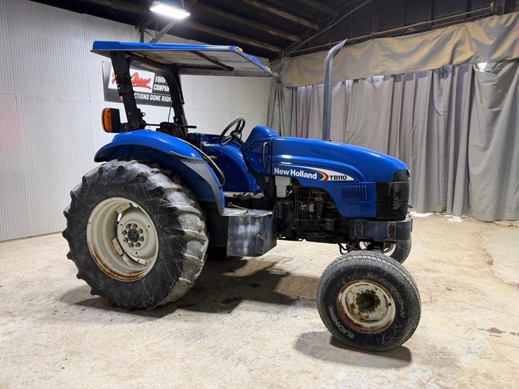 new-holland-tb110-image-6